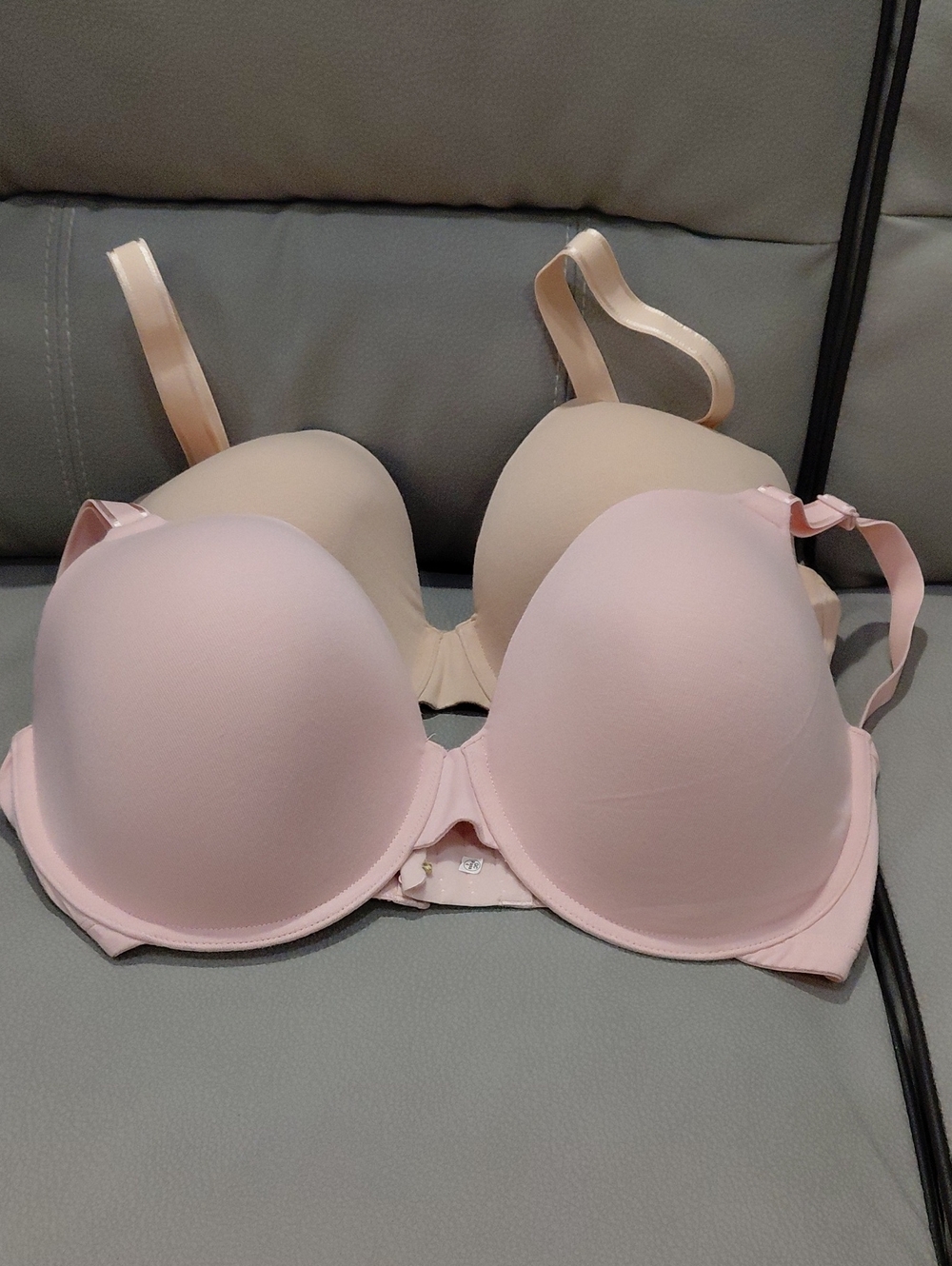FRUIT OF THE LOOM 2 Pack Light Pink & Tan Seamless T-Shirt Bra - Women XXL